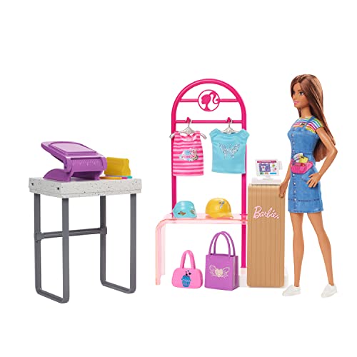 Barbie Boutique Diseña y vende Muñeca morena con tienda de ropa personalizable y accesorios, juguete +3 años (Mattel HKT78)