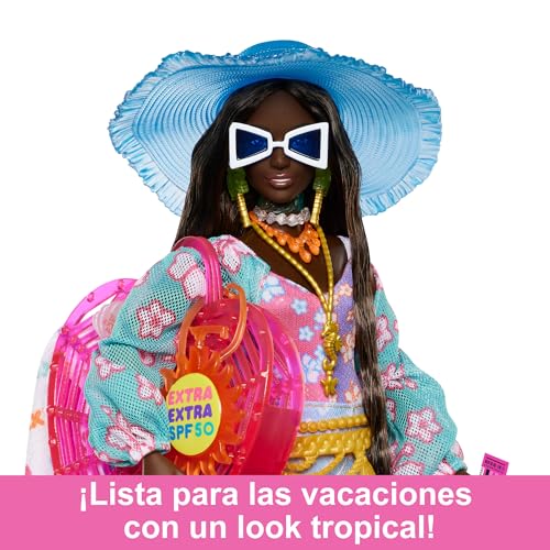 Barbie Extra Fly Playa Muñeca articulada afroamericana con conjunto de moda, maleta y accesorios de viaje, juguete +3 años (Mattel HPB14)