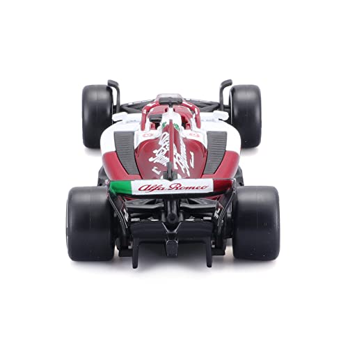 Bburago B18-38068Z Formula 1 Alfa Romeo F1 Team ORLEN C42 (2022) con Casco ZHOU Coche de Carreras Coleccionable a Escala 1:43, Colores Surtidos