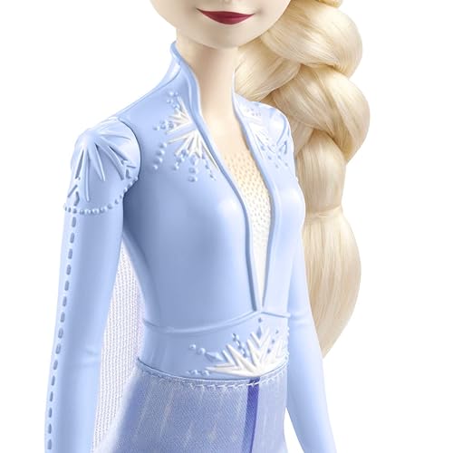 Disney Frozen 2 Elsa viajera Muñeca con look de viaje, juguete +3 años (Mattel HLW48)