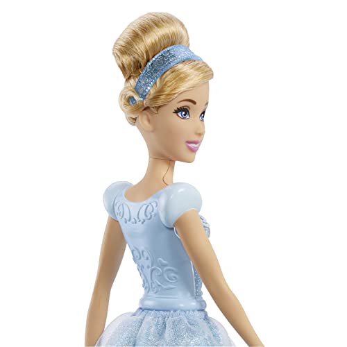 Disney Princess Cenicienta Muñeca princesa con pelo rubio recogido, juguete +3 años (Mattel HLW06)