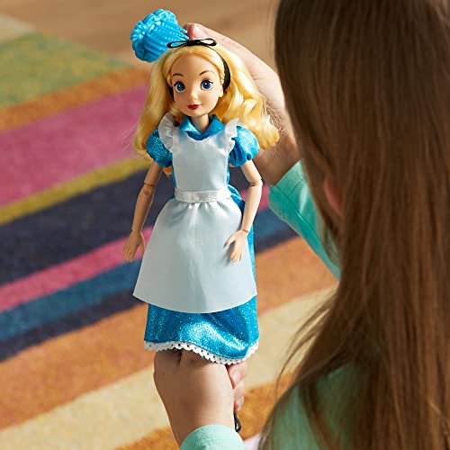 Disney Store Muñeca clásica de Alicia en el País de Las Maravillas, Altura: 30 cm, Incluye un Cepillo, muñeca Completamente articulada con un Vestido de Raso, para Mayores de 3 años