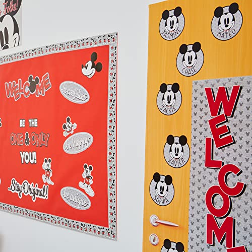 Eureka Cartel vertical de bienvenida de Mickey Mouse, 12 x 45 pulgadas