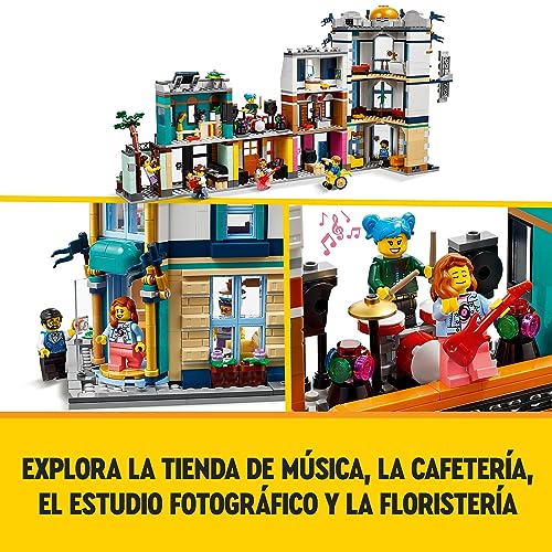 LEGO 31141 Creator 3en1 Calle Principal, Rascacielos Art Decó y Mercado, Juguete de Construcción con Maquetas de Hotel, Cafetería, Apartamentos y Tiendas, Kit de Construcción de Maquetas Creativas