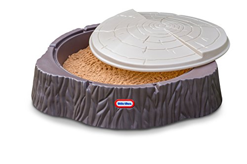 Little Tikes Woodland Sandbox - Diseño de Tronco de Árbol con Zona de Juego Amplia, 3 Asientos y Tapa - Para Niños de 24+ Meses