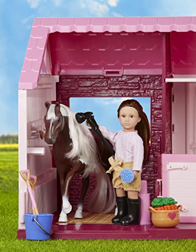 Lori Dolls – El juego de caballo y establo de Filippa - Mini Muñeca jinete de 15cm, Caballo y Establo y Accesorios - con Luces y Fuente de Agua - 3 Años +