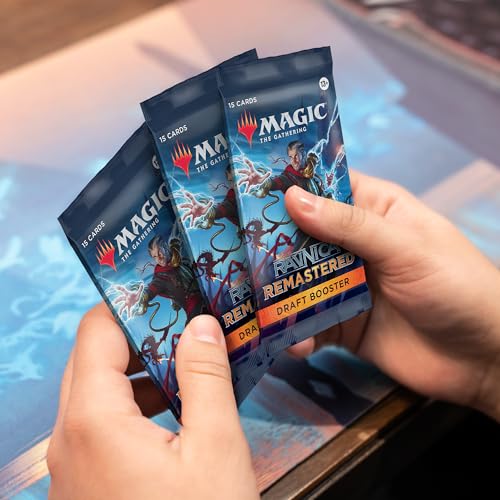 Magic: The Gathering - Conjunto de 3 sobres de Draft de Rávnica remasterizada, de | 45 cartas de Magic (Version Anglaise)