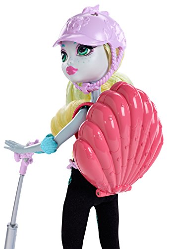 Monster High - DNX06 - Surf-To-Turf - 2 n 1 Scooter / Skateboard with Lagoona Blue Deluxe Fashion Doll