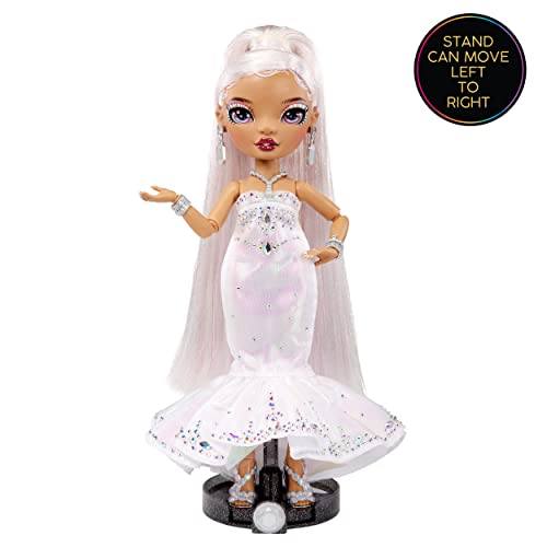 Rainbow High Holiday Edición de Colección 2022 Muñeca de Moda - Roxie Grand - con Pelo Multicolor, Vestido con Diamantes y Accesorios para muñecas - Edad: 6+ años