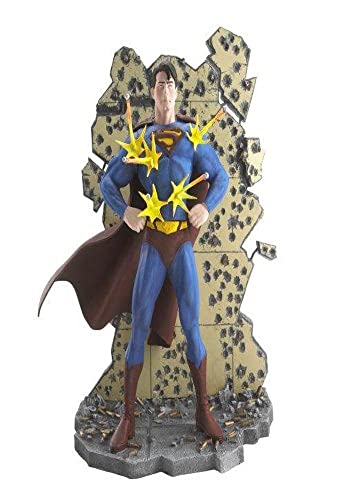 Superman Select Sculpture - Invulnerable Man of Steel