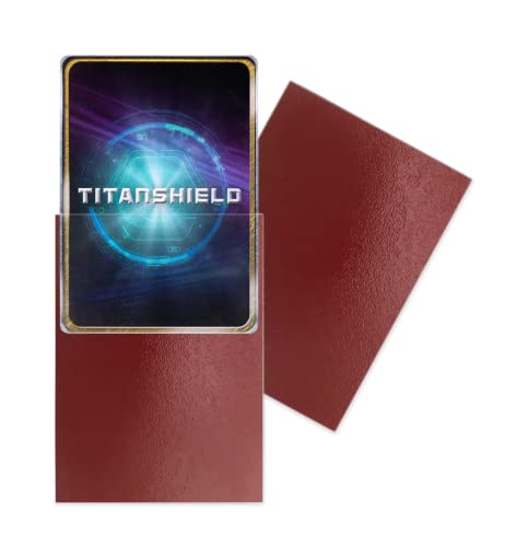 TitanShield (150 fundas, rojo burdeos) compatible con juegos de mesa de tamaño estándar, MTG Magic The Gathering, Pokemon, Lorcana y tarjetas coleccionables de 2.5 x 3.5 pulgadas, 66 x 91 mm