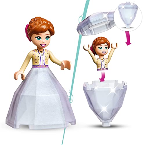 LEGO 43198 Disney Frozen Patio del Castillo de Anna, Frozen Juguetes de Construcción, Juego de Princesas, Mini Muñeca y Vestido de Diamante