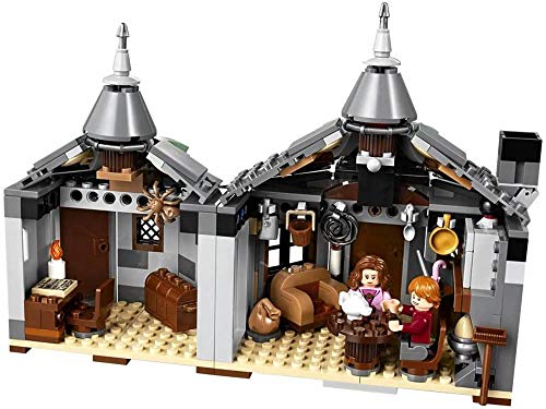 LEGO Harry Potter Hagrid's Hut: Buckbeak's Rescue Building Set with Hippogriff Figure (496 Pieces)