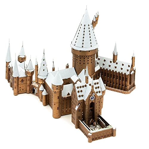 Metal Earth Puzzle 3D Castillo Hogwarts Nevado. Rompecabezas De Metal De Harry Potter. Maquetas Para Construir Para Adultos Nivel Experto De 16.89 X 12.9 X 11.43 Cm
