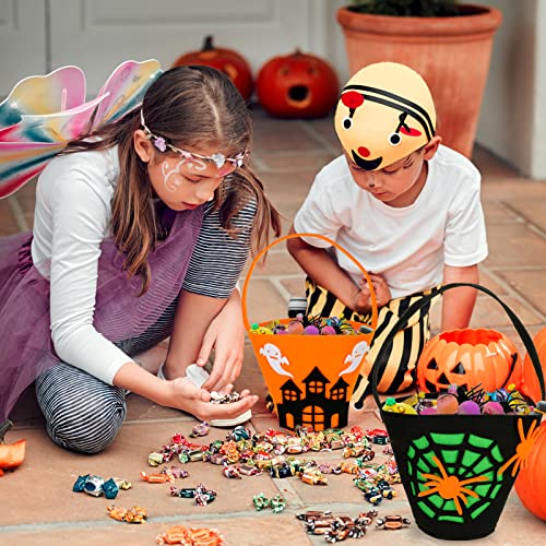 Qpout 2 piezas Cubo de truco o trato de Halloween para niños, cubo de fieltro para dulces de Halloween para niños y niñas, bolsas para trucos o dulces con asa (tela de araña, fantasma)