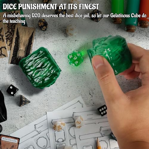Skull Gelatinous Cube Dice Jail - Soporte y jaula de dados de resina translúcida - Accesorios y regalos perfectos para jugadores de rol de mesa (calavera)