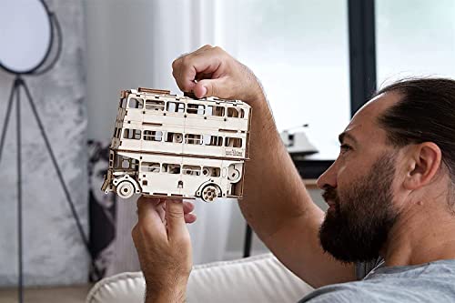 UGEARS Harry Potter Autobús Noctambulo Puzzle 3D Maquetas para Construir Adultos Modelo Mecánico de Madera Bus Rompecabezas Adultos Madera Maquetas para Montar - con Motor de Resorte