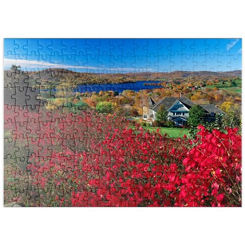 Ambiente Otoñal En El Lago Waramaug con Una Hermosa Casa De Campo, Indian Summer, Connecticut, EE.UU. - Premium 200 Piezas Puzzles - Colección Especial MyPuzzle de Puzzle Galaxy