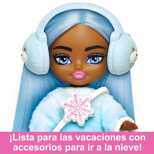 Barbie Extra Fly Mini, Muñeca pequeña con temática de viajes con ropa de invierno y accesorios, juguete +3 años (Mattel HPN08)