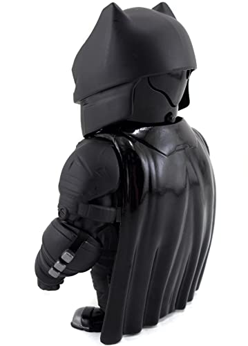 Jada- Batman Figura Metálica Batman Armored, 15cm, Con Armadura Desmontable y Ojos con Luz, Cultura Pop, Coleccionable, A Partir de 8 Años (253213009)