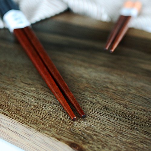 Juego de palillos japoneses de madera natural, 2 pares hechos a mano, color castaño, cocina, barra de comedor, mesa de comedor para 4 redondas