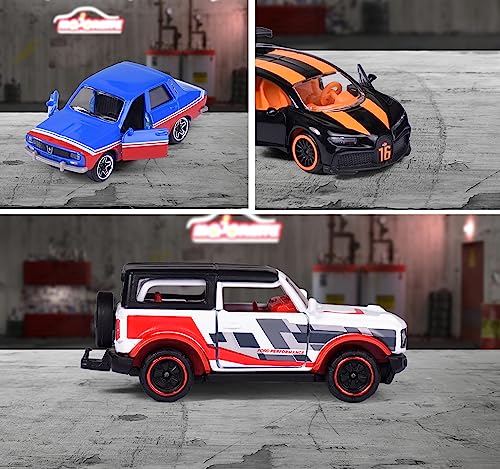Majorette - Coches de carreras 1 de 18 vehículos de juguete (enviados al azar), diseño detallado, escala 1:64 (7,5 cm), con tarjeta de coleccionista, adecuado partir de 3 años (212084009)