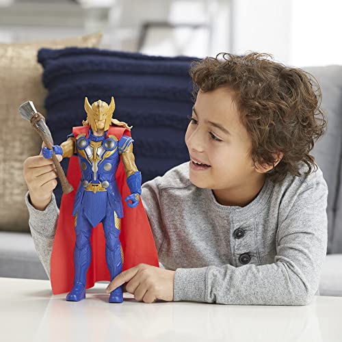 Marvel Studios' Thor: Love and Thunder Stormbreaker Strike Thor, figura electrónica de 30 cm, niños a partir de 4 años