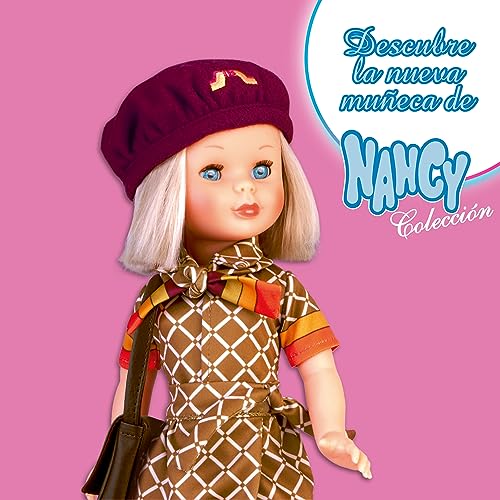 Nancy Colección - Azafata, muñeca reedición de 1979 con el Uniforme Oficial de azafata de Iberia de Rubia Vestida del 77, muñeca para coleccionistas con Certificado Oficial, Famosa (NAL04000)