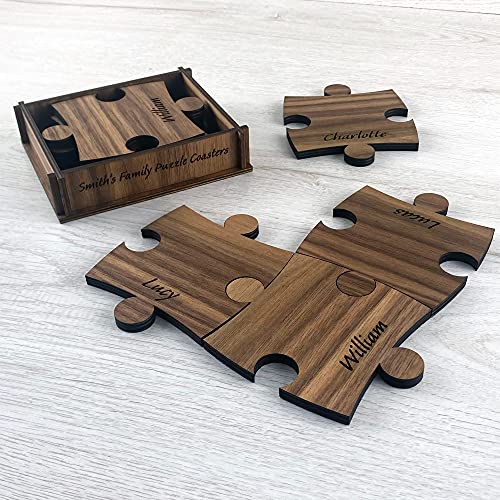 Posavasos de madera hechos a medida | 2-12 posavasos personalizados de madera de nogal con nombres familiares | Pasadores de piezas de rompecabezas regulares