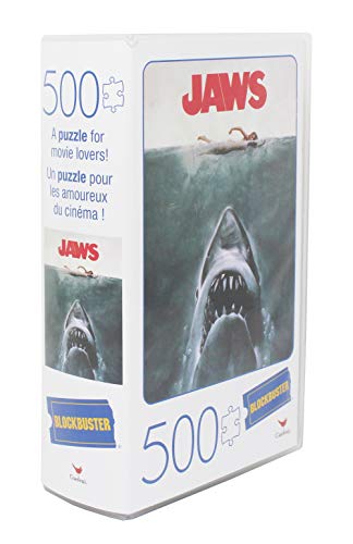 Spin Master Games 500-Piece in Video Case Steven Spielberg Jaws Movie-Puzzle de 500 Piezas en Estuche de plástico Retro de Blockbuster VHS (6058946)